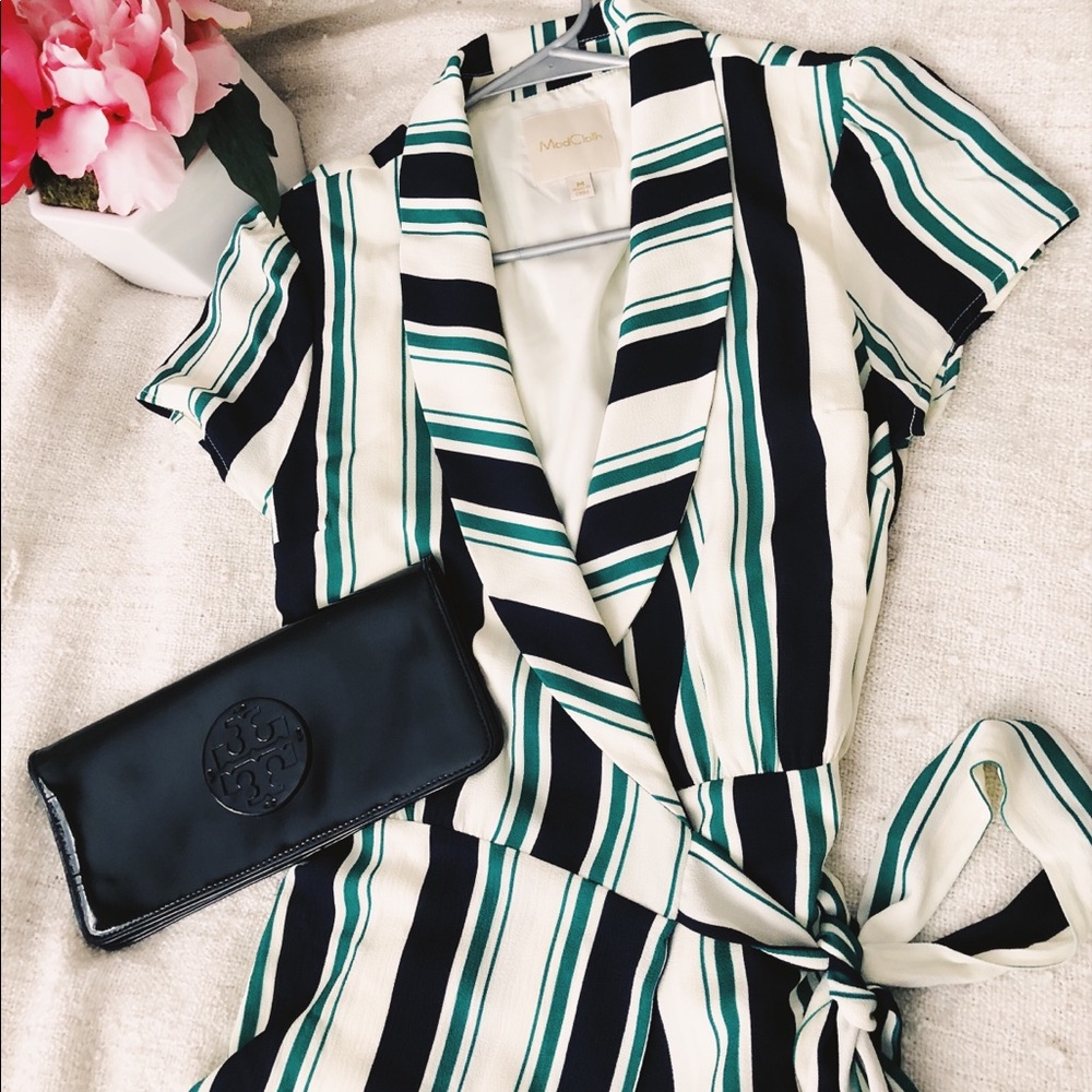 NWOT💥 ModCloth Wrap Dress